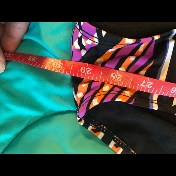 Swimsuits for All geometric  with fringe. - Picture 10 of 11